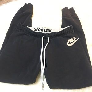 Nike Joggers